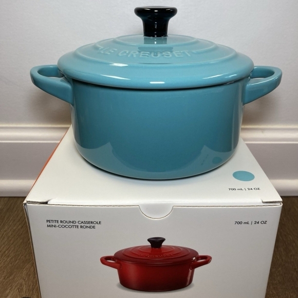 Le Creuset Other - Le Creuset Stoneware Casserole Dish 24 Oz NWT